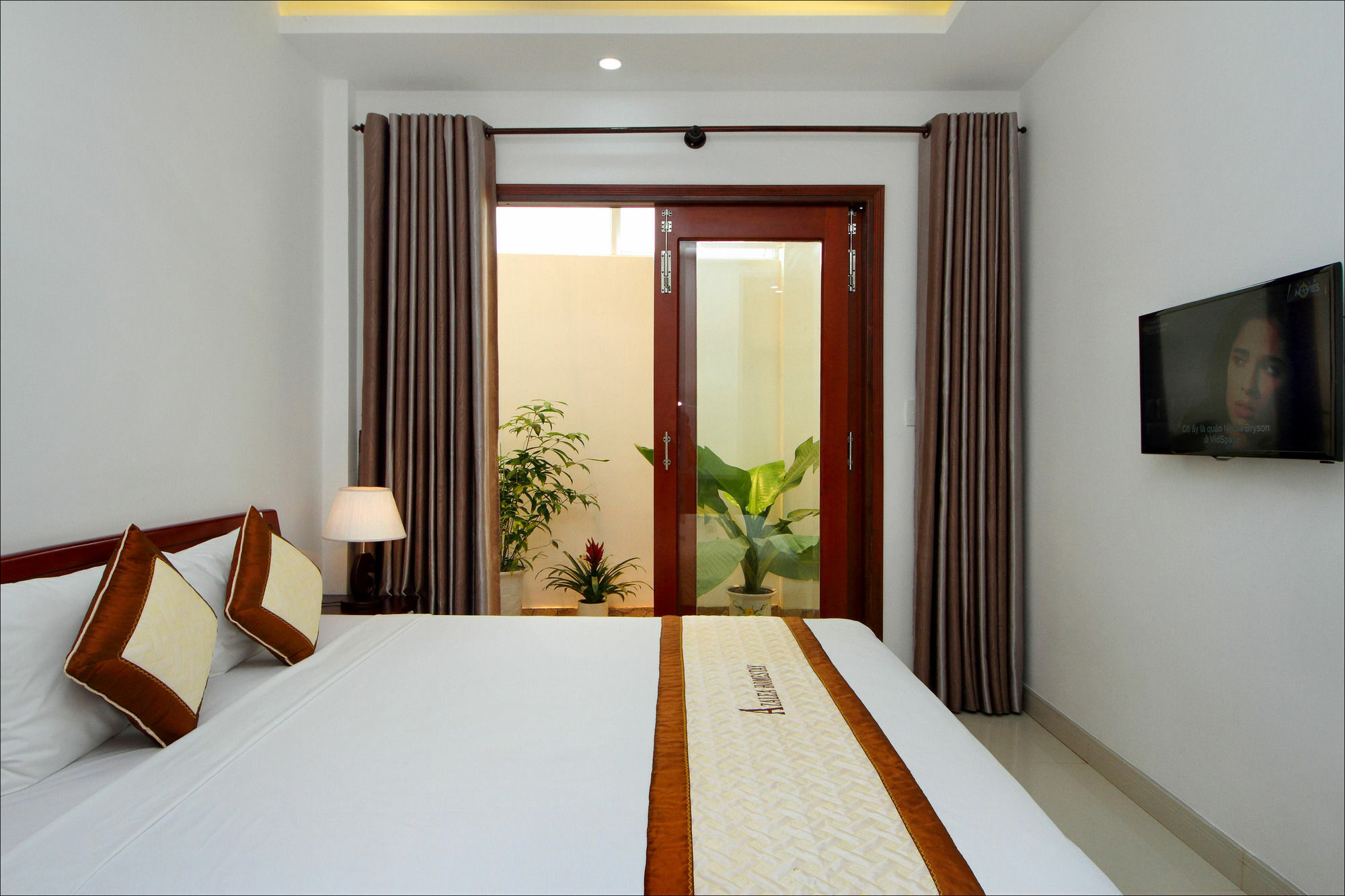 Azalea Homestay Хойан Экстерьер фото