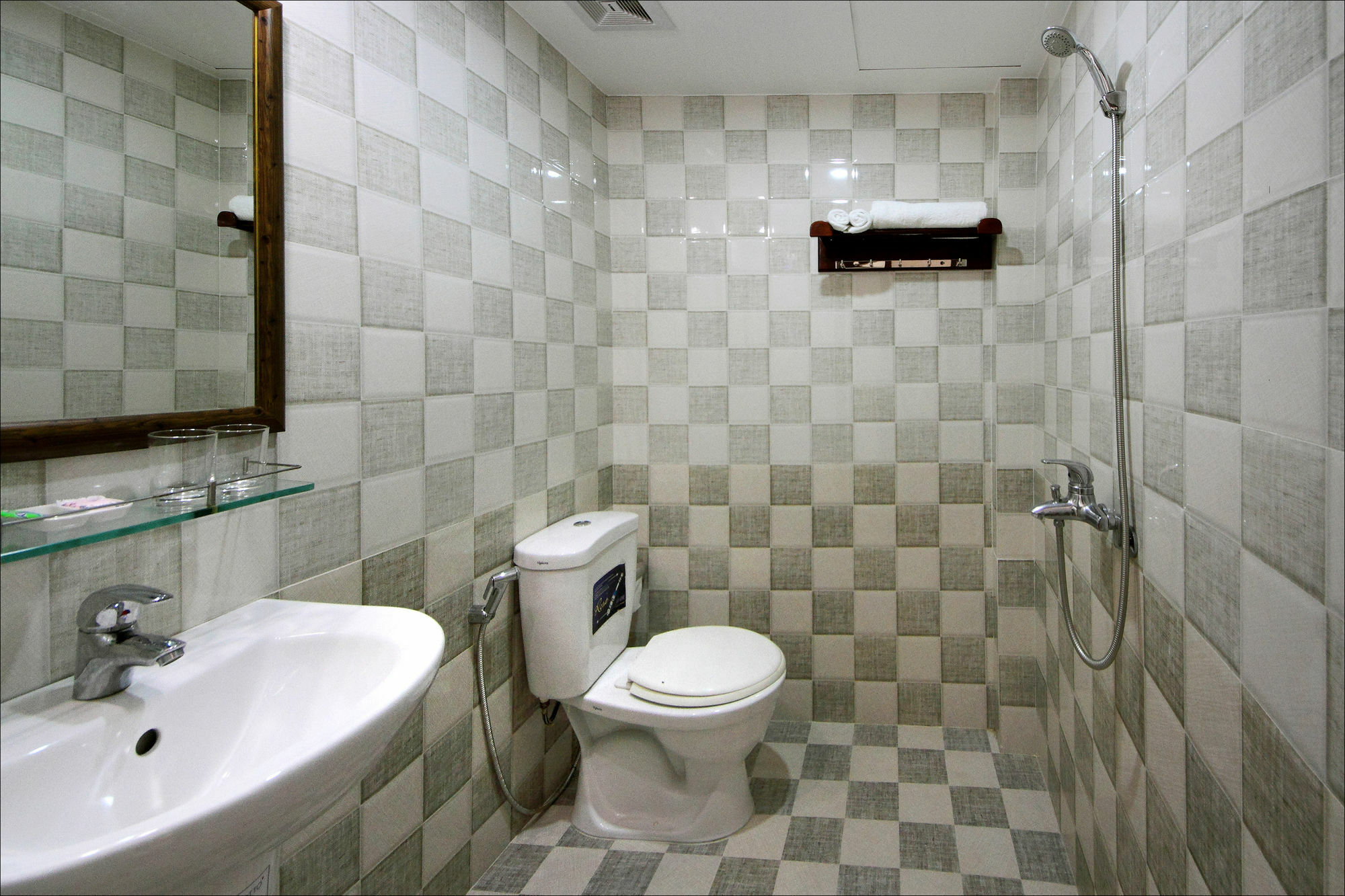 Azalea Homestay Хойан Экстерьер фото