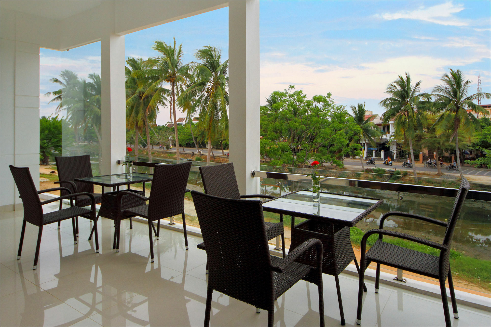 Azalea Homestay Хойан Экстерьер фото
