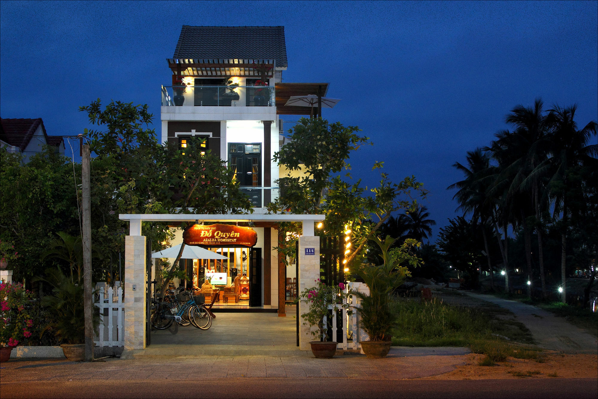 Azalea Homestay Хойан Экстерьер фото